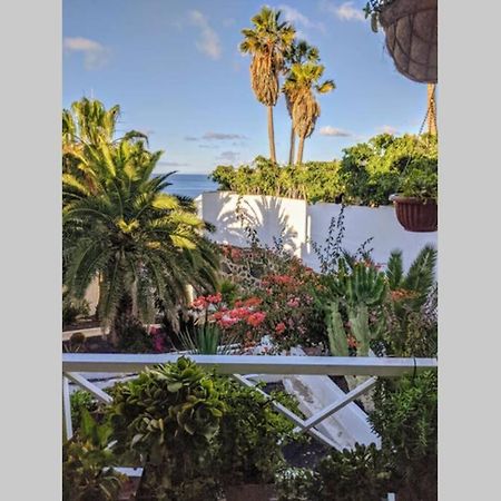 Modern & Spacious Studio Isla, Puerto Del Carmen Tías Exteriör bild