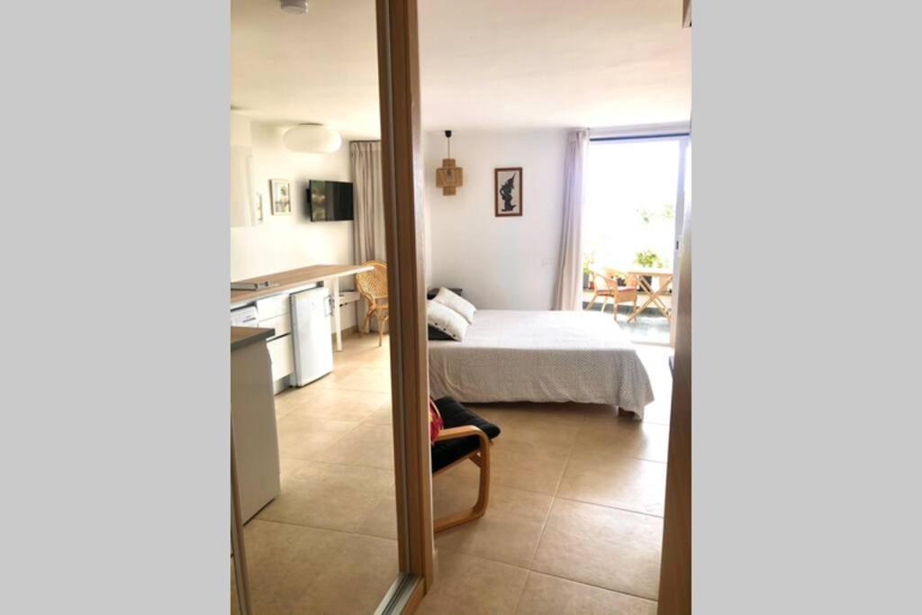 Modern & Spacious Studio Isla, Puerto Del Carmen Tías Exteriör bild