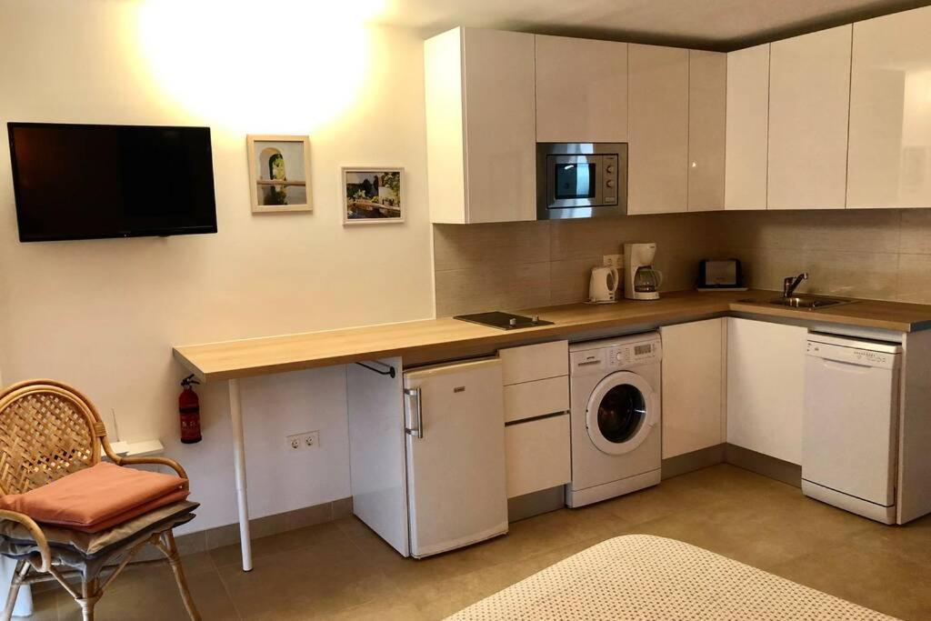 Modern & Spacious Studio Isla, Puerto Del Carmen Tías Exteriör bild