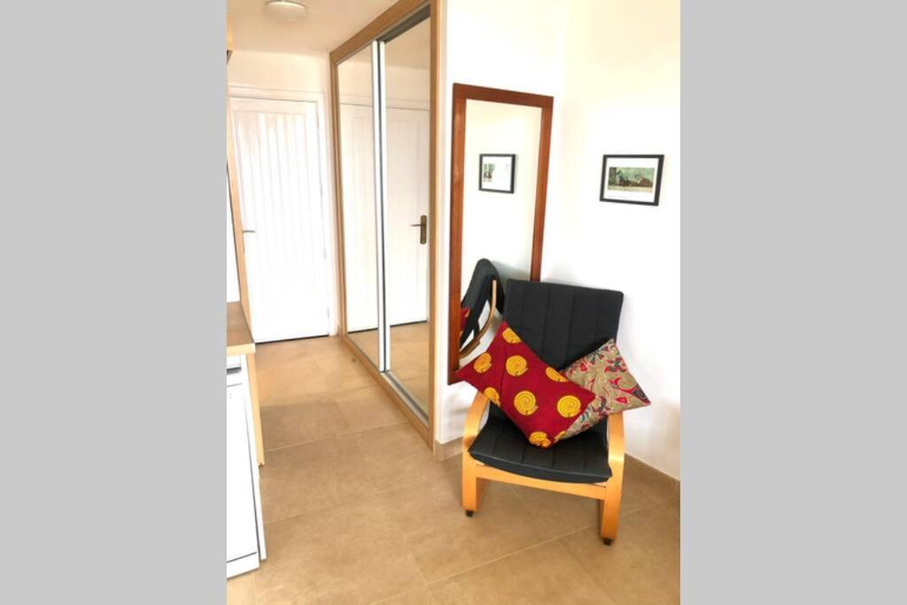Modern & Spacious Studio Isla, Puerto Del Carmen Tías Exteriör bild